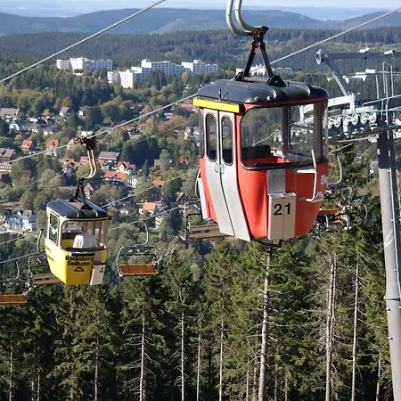 Harz מלון